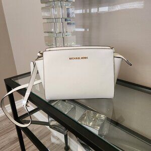 Michael Kors Shoulder Bag